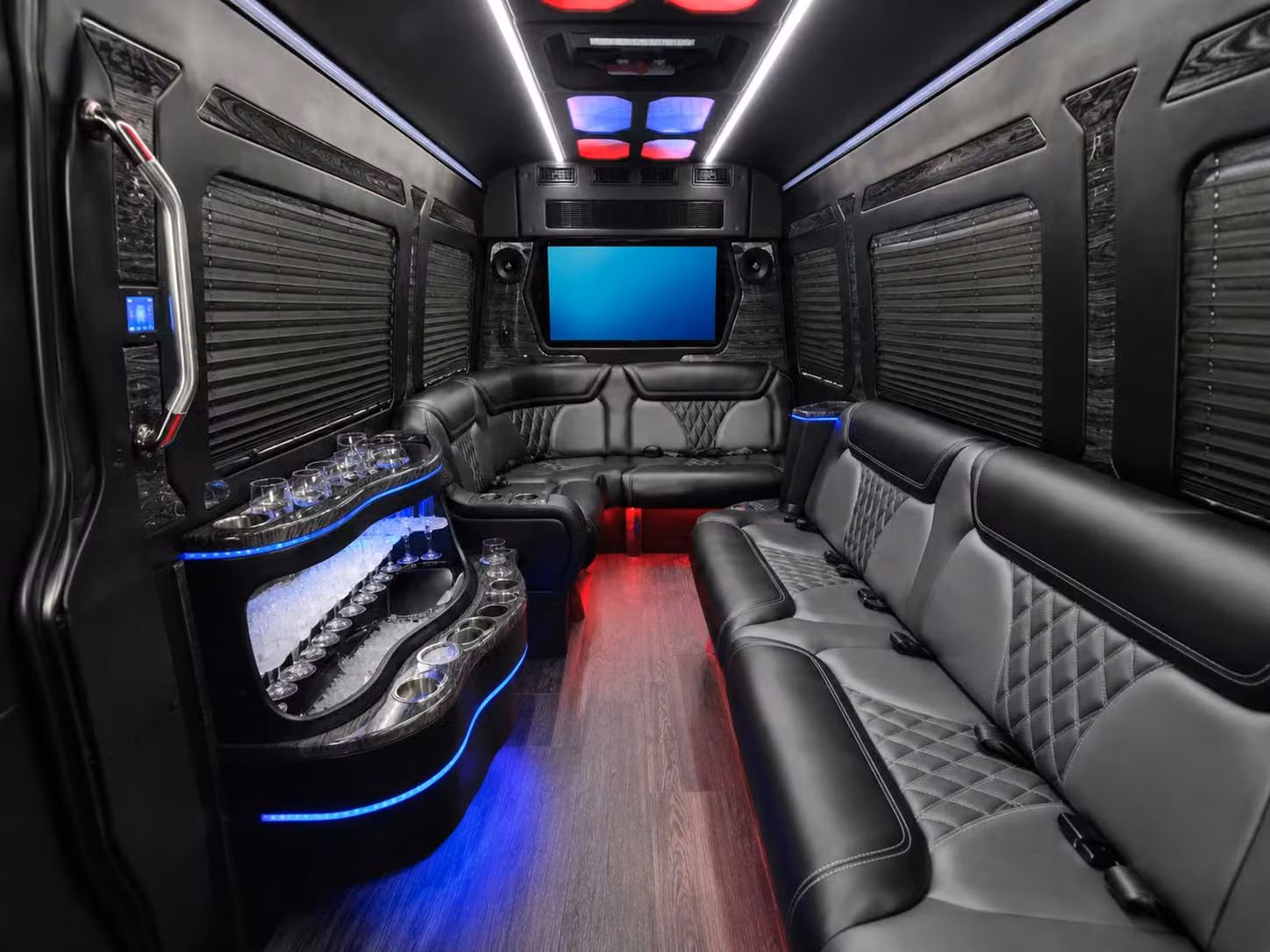 field trip bus rentals to virginia s top destinations outside richmond
