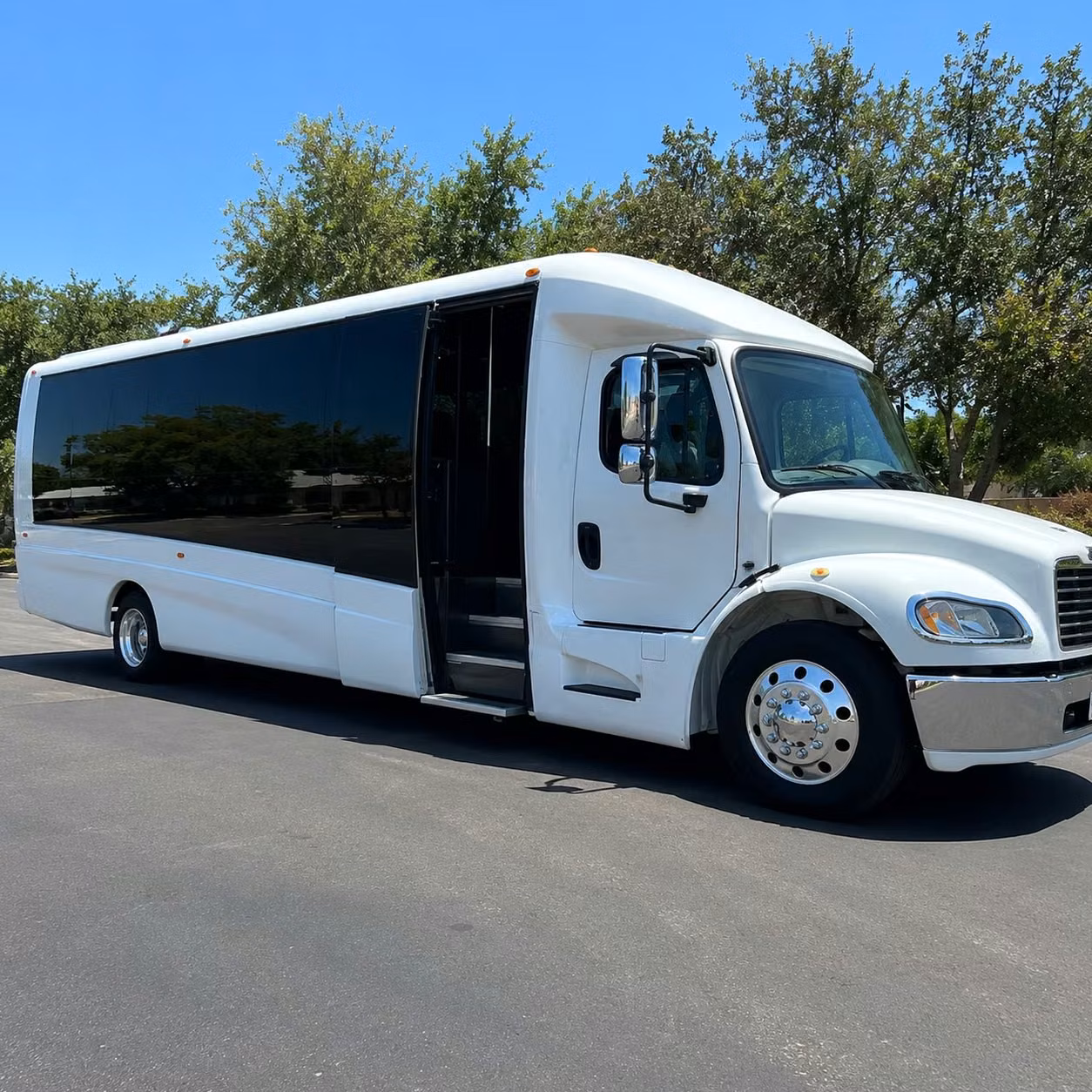 richmond airport shuttle services
