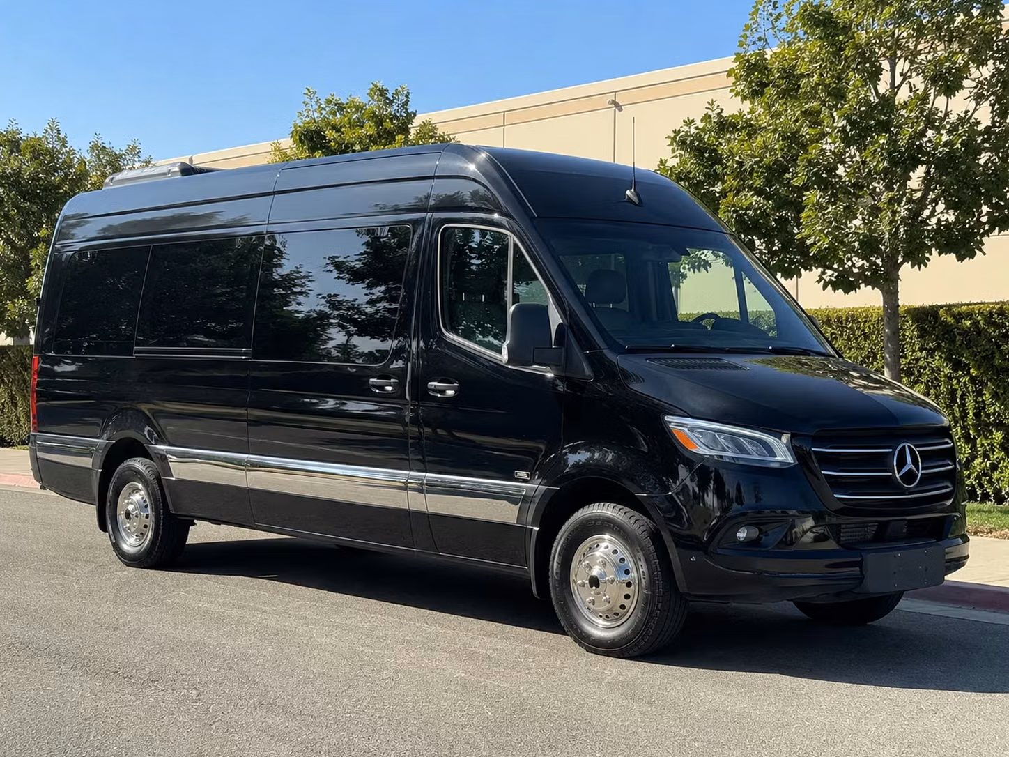 richmond long distance bus rentals